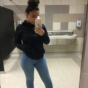 Meet your Posher, Mykailah